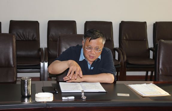 青海森林舞会官网向阳物流开发投资有限公司召开第一次股东会及一届一次董事会